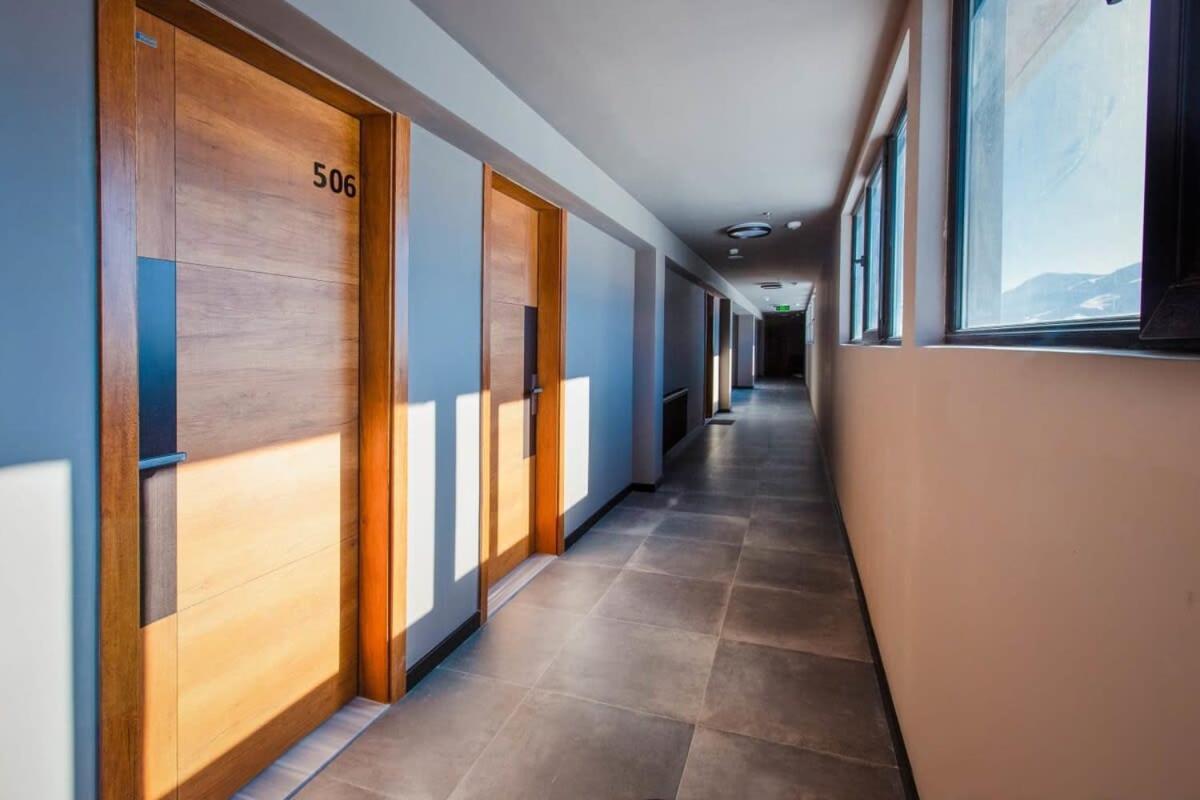 Super Stylish And Cozy 2 Bedroom 4Or6 People Apartment In Key Location In Marshall Gudauri Project Ski Resort Dış mekan fotoğraf