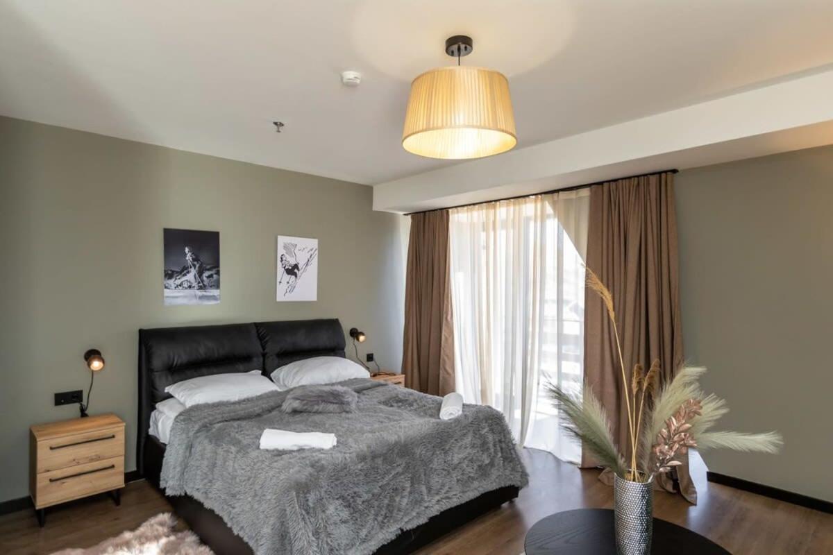 Super Stylish And Cozy 2 Bedroom 4Or6 People Apartment In Key Location In Marshall Gudauri Project Ski Resort Dış mekan fotoğraf