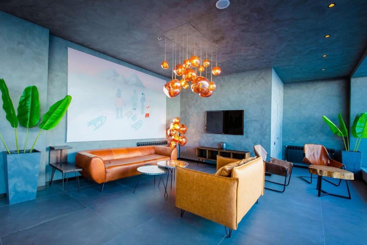 Super Stylish And Cozy 2 Bedroom 4Or6 People Apartment In Key Location In Marshall Gudauri Project Ski Resort Dış mekan fotoğraf