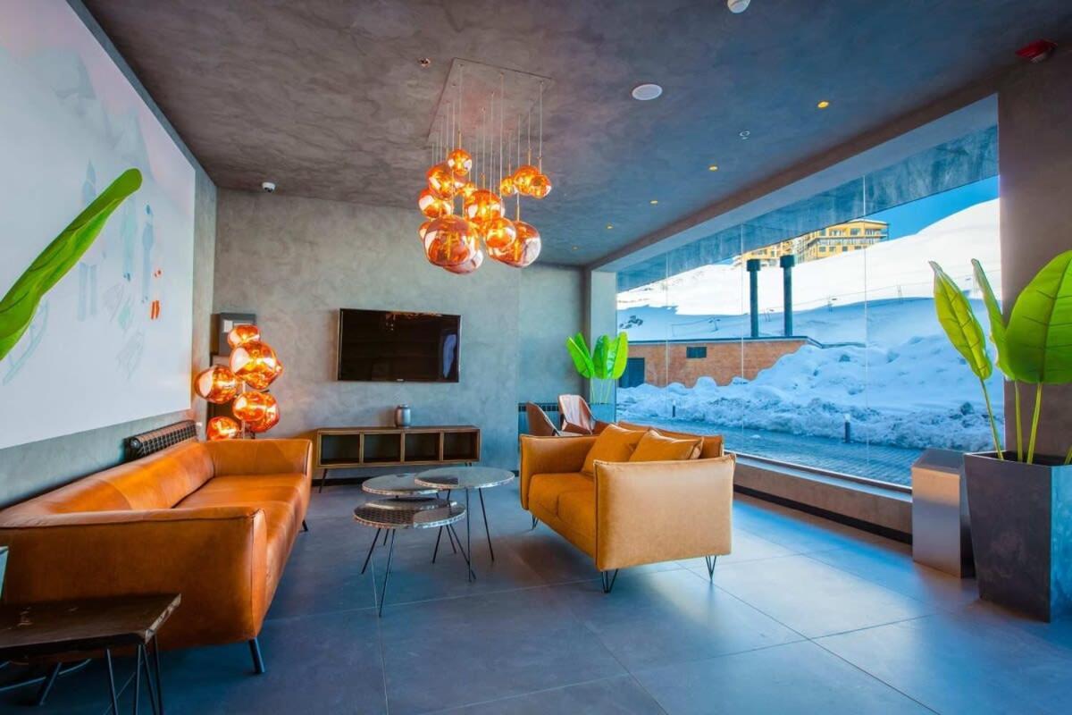Super Stylish And Cozy 2 Bedroom 4Or6 People Apartment In Key Location In Marshall Gudauri Project Ski Resort Dış mekan fotoğraf