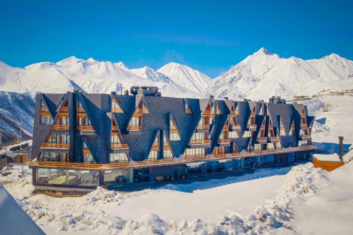 Super Stylish And Cozy 2 Bedroom 4Or6 People Apartment In Key Location In Marshall Gudauri Project Ski Resort Dış mekan fotoğraf